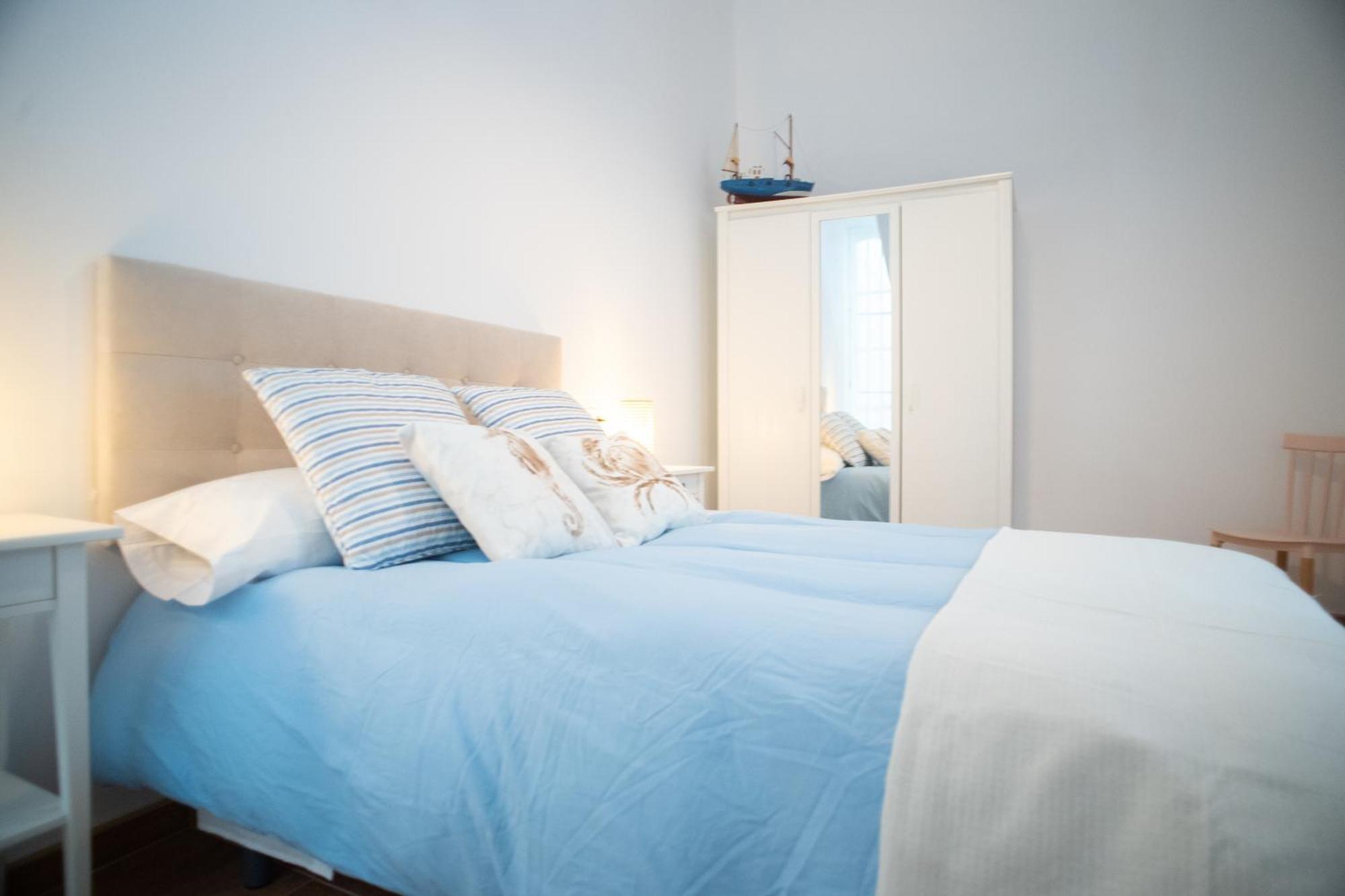 Apartamento Encarnacion Playa Caleta カディス エクステリア 写真