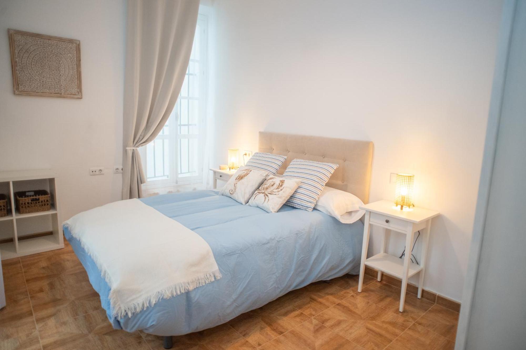 Apartamento Encarnacion Playa Caleta カディス エクステリア 写真